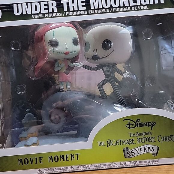 Funko POP! Movie Moment: Nightmare Before Christmas - Jack and Sally On The Hill - Picture 6 of 7